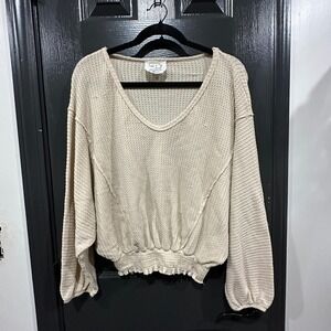 Sadie & Sage Beige Waffle Knit V-Neck Cropped Top Smocked Hem Medium